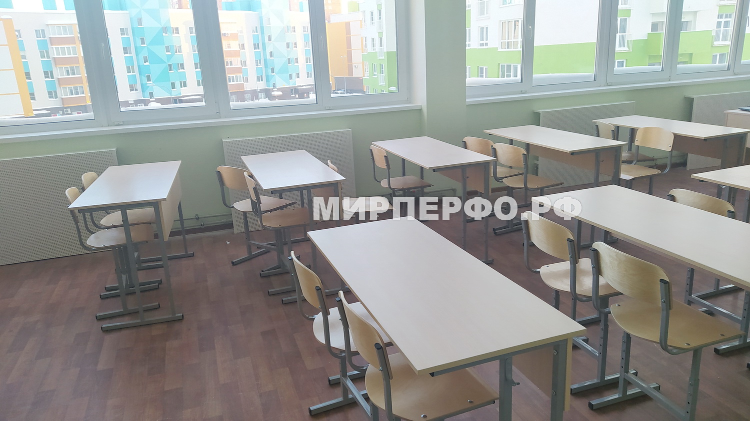экран на батарею в школу