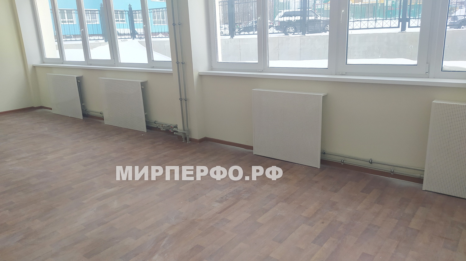 декоративный экран на батарею в школу