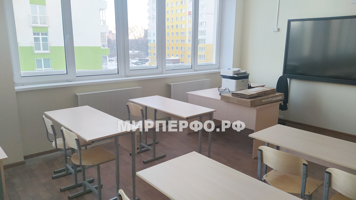 купить экран на чугунную батарею в школу